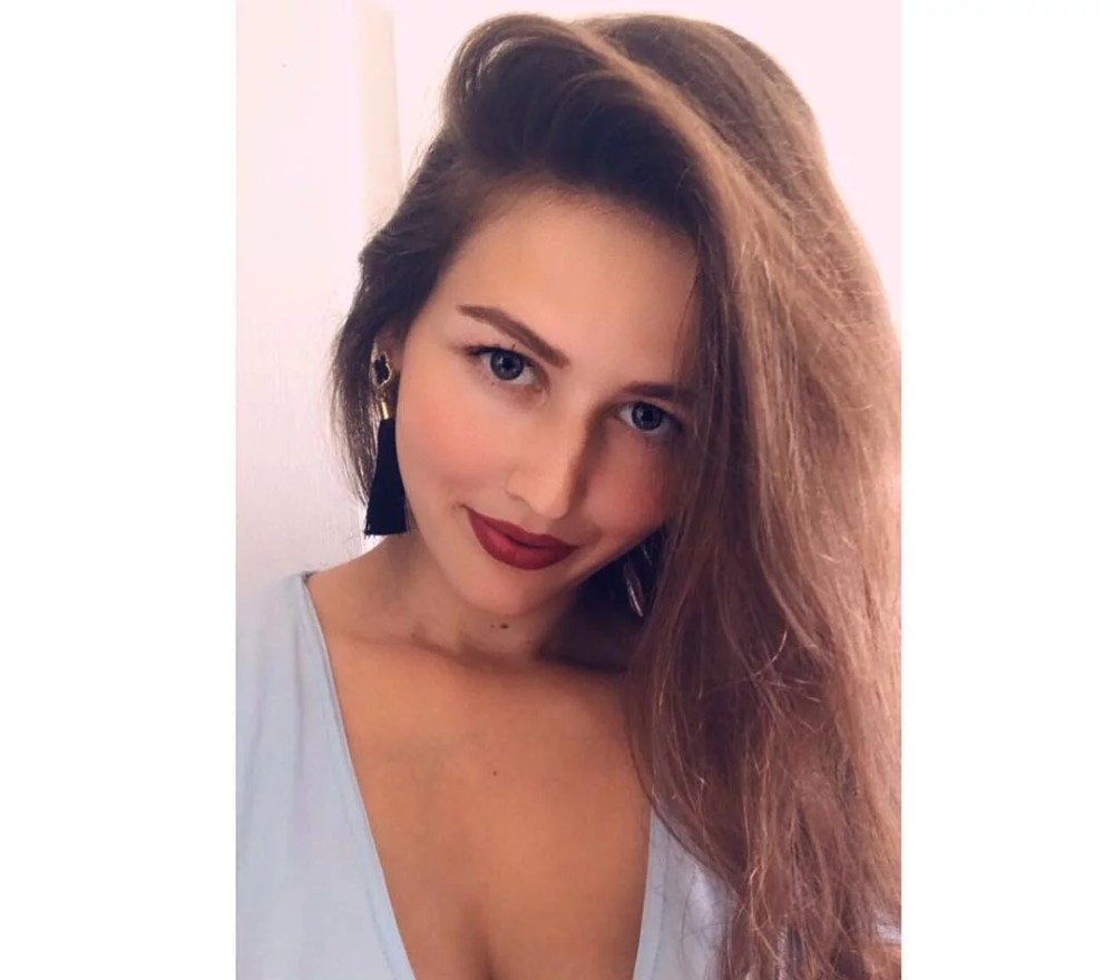 Индивидуалка Карина фото № 2 в городе Мурманск