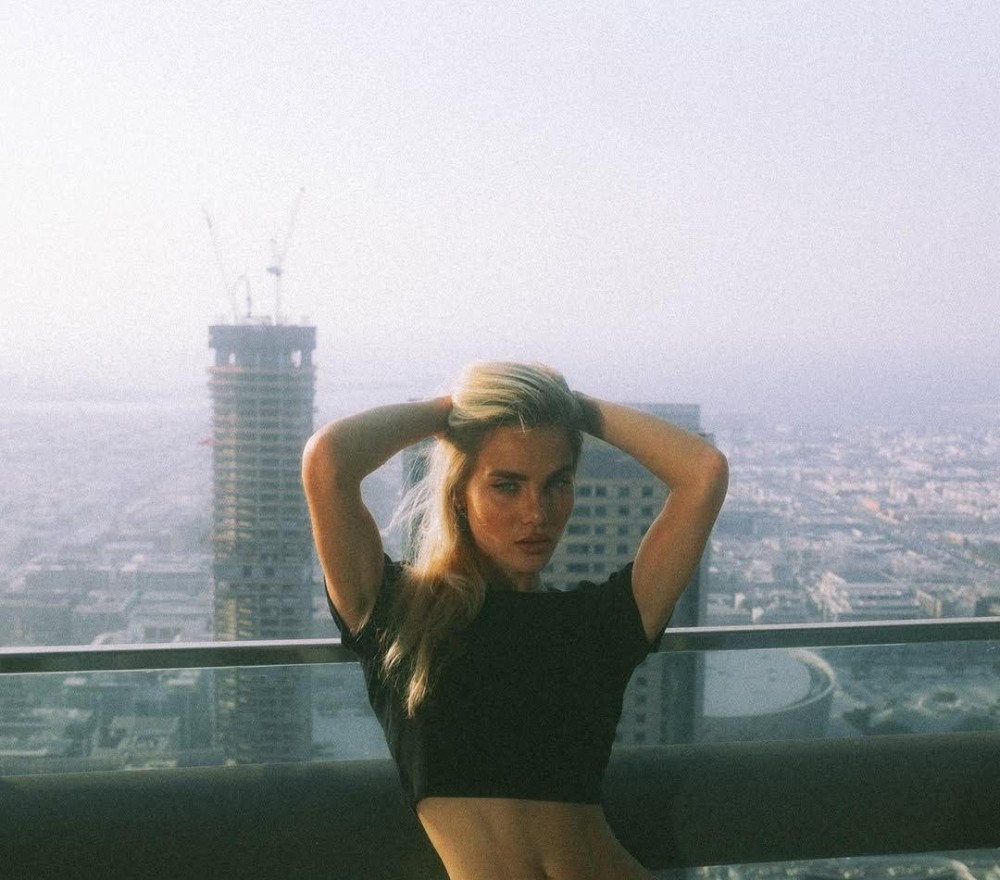 Индивидуалка Лиза фото № 2 в городе Мурманск